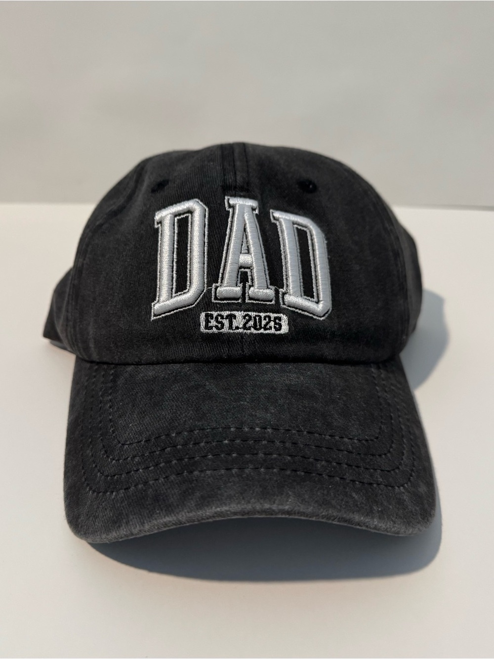 Grey/Black 'DAD EST. 2025' Embroidered Baseball Cap